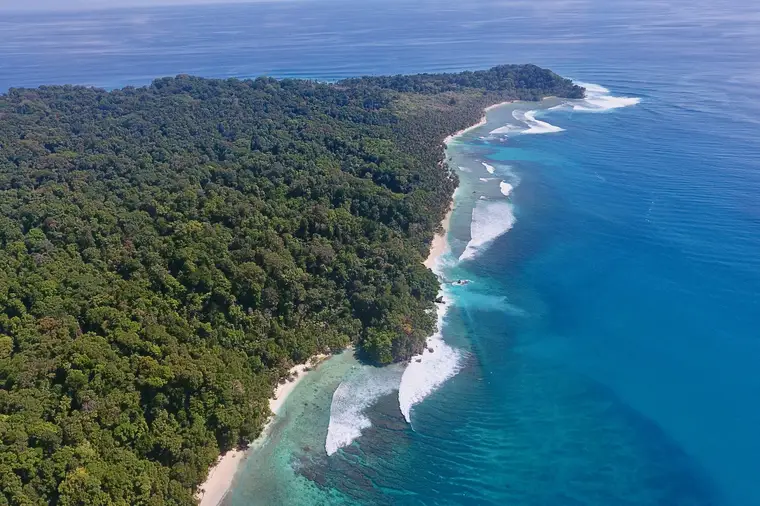 Jurassic, Sumatra Surf Trip charter